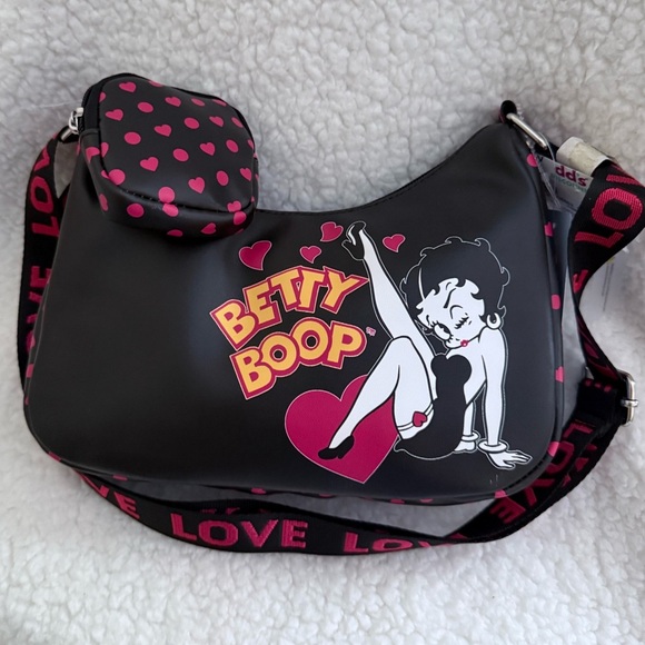 NWT Betty Boop Black and Red Shoulder Bag Retro Design - Picture 1 of 6